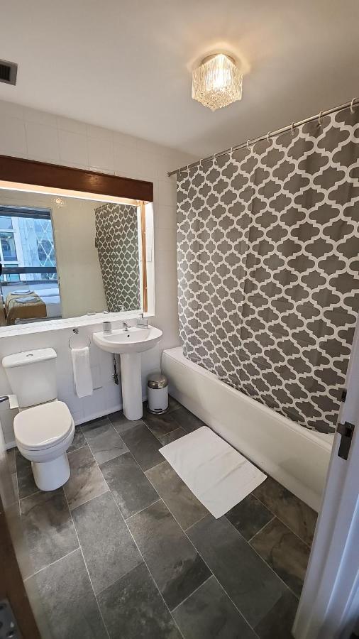 Top Floor Room In Baker St London Eksteriør bilde